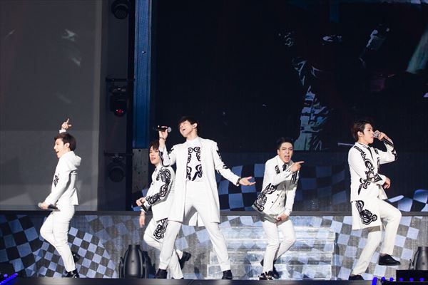 KCON 2015 Japan×M COUNTDOWN_BIGFLO (3)_R.jpg